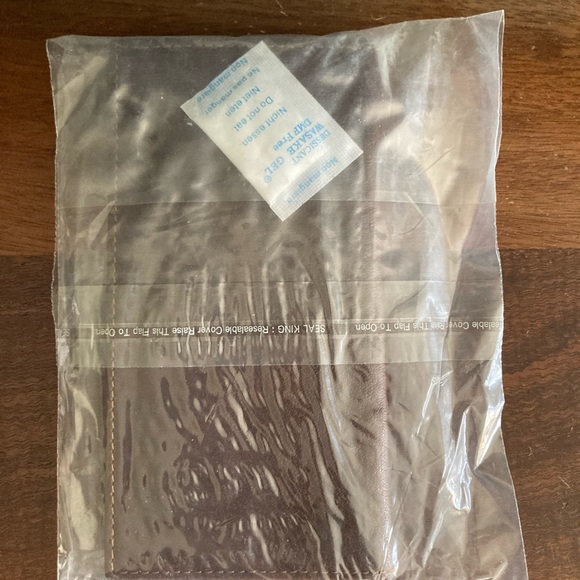 Jack Georges wallet - Picture 10 of 12